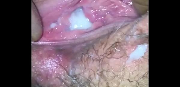  fucked huge creampie out of her pussy